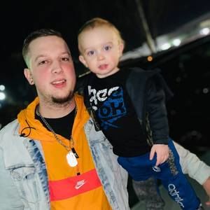 Meet your Posher, Dylan